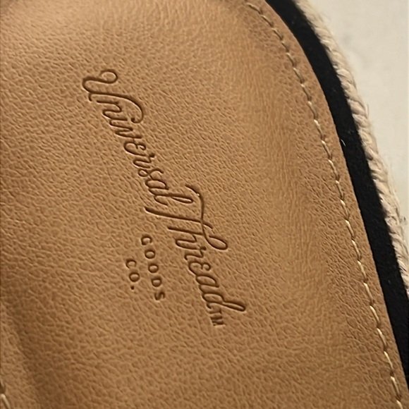 Universal Thread Black Espadrille Sandals size 10 - Picture 2 of 10